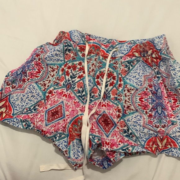 Gap shorts - Picture 1 of 3